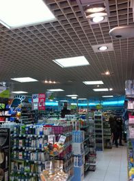 Changement d'éclairage pharmacie